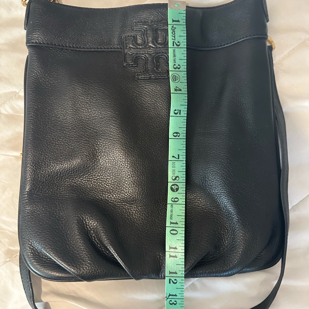 Tory Burch black leather crossbody bag used - Picture 7 of 10
